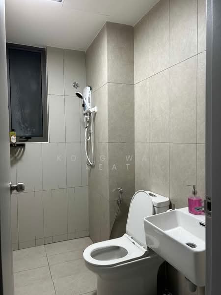 Service Residence for Rent at Kenwingston Platz - Kong Wai Keat - Bathroom - PropertyGuru.com.my
