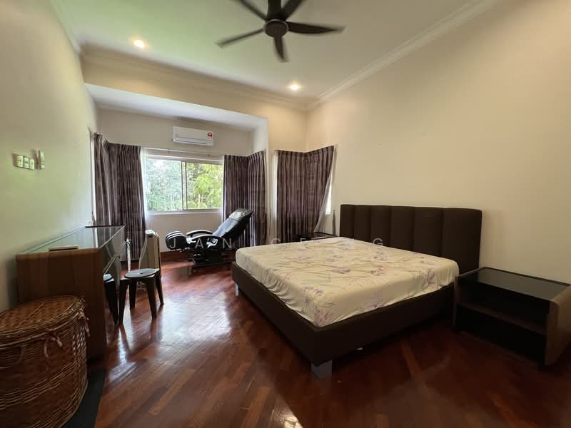Bungalow for Rent in Sierramas (Sungai Buloh) - Janice Ng - Bedroom - PropertyGuru.com.my