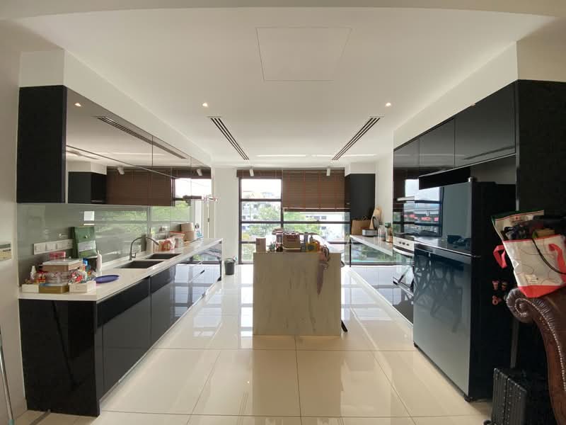 Seri Ampang Hilir Residences untuk Untuk Dijual - RM 2,200,000, Mac 2026 - Kitchen - PropertyGuru.com.my