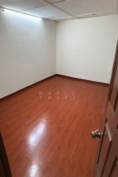 Kampung Tasik Tambahan untuk Untuk Dijual - RM 410,000, Mac 2026 - Interior - PropertyGuru.com.my