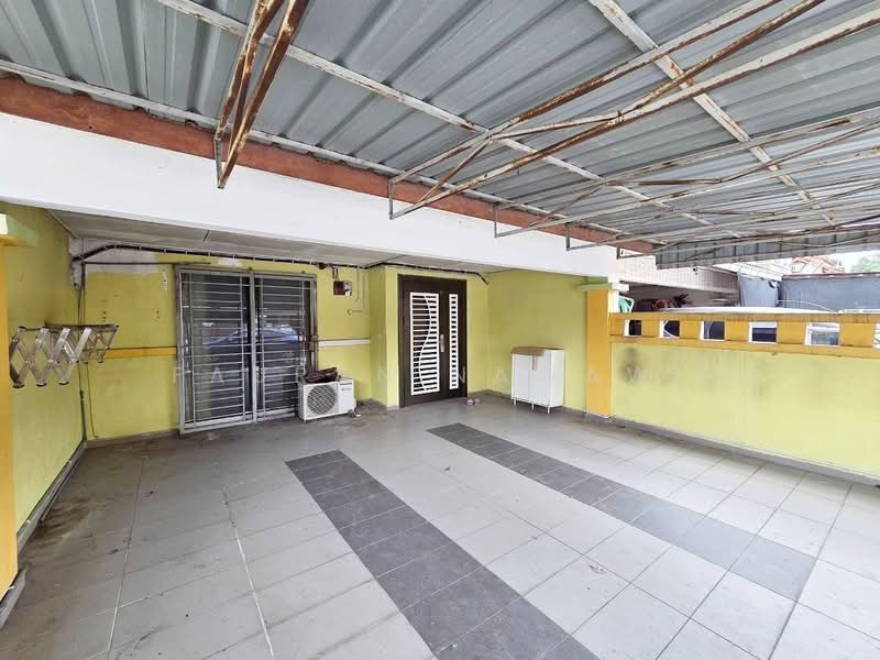 2-storey Terraced House for Sale in Jenjarom (Selangor) - Fauran Nawawi - PropertyGuru.com.my
