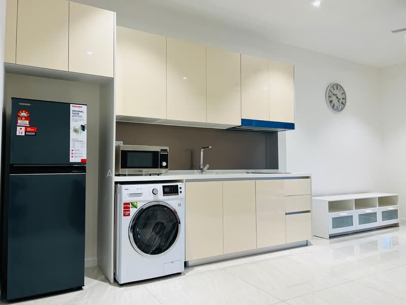 Service Residence for Sale at Quill Residence - Alex Ng.S.K - Kitchen - PropertyGuru.com.my