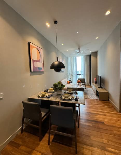 Kediaman Servis untuk Dijual di The Conlay - Alex Ng.S.K - Living Room - PropertyGuru.com.my