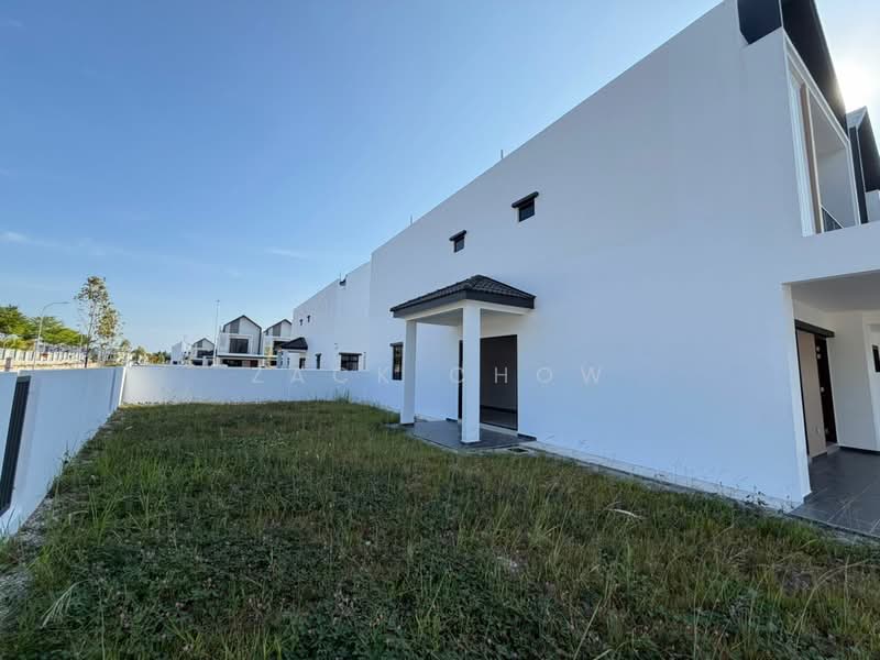2-storey Terraced House for Sale in Taman Dato Onn (Johor Bahru) - Zack Chow - Exterior - PropertyGuru.com.my