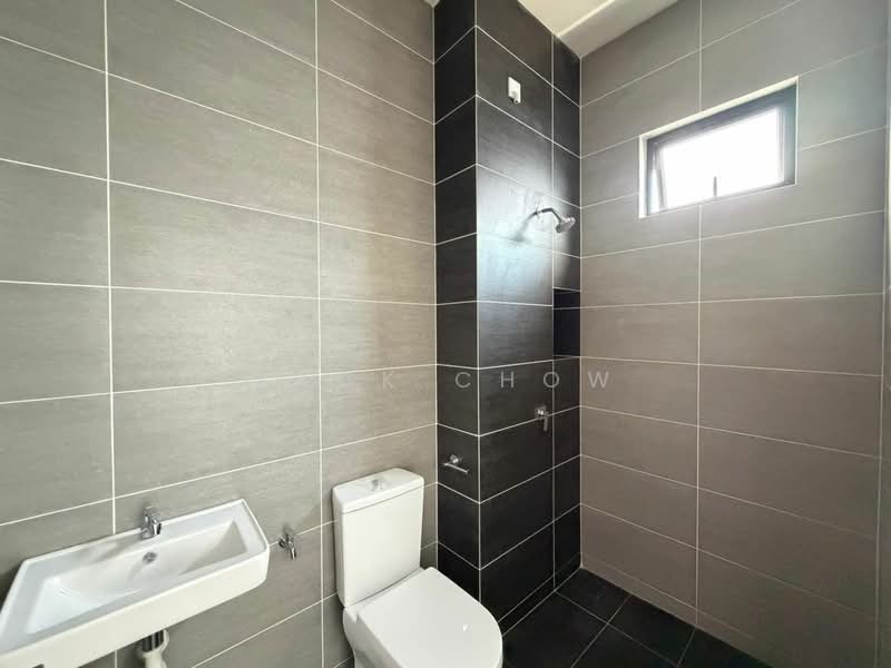 2-storey Terraced House for Sale in Taman Dato Onn (Johor Bahru) - Zack Chow - Bathroom - PropertyGuru.com.my