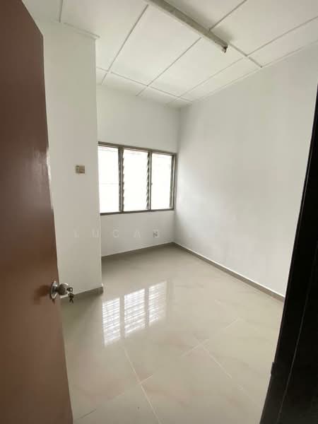 2-storey Terraced House for Sale in Bandar Bukit Beruntung (Bukit Beruntung) - Lucas Loh - Interior - PropertyGuru.com.my