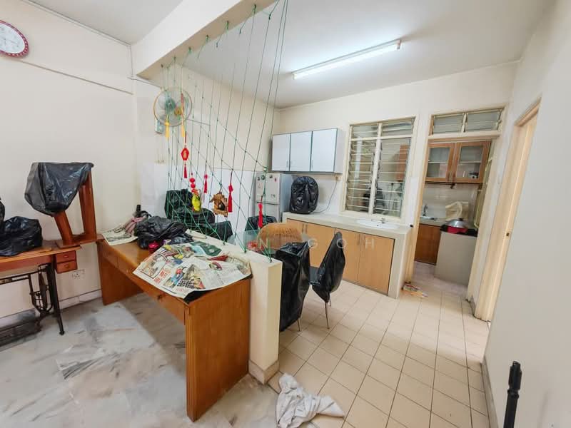Pangsapuri Suria untuk Untuk Dijual - RM 259,000, Mac 2026 - Kitchen - PropertyGuru.com.my