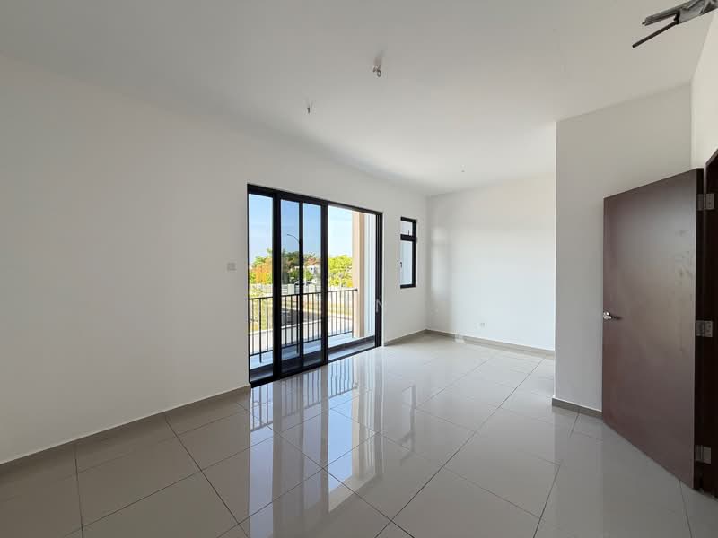 2-storey Terraced House for Sale in Bandar Dato Onn (Tebrau) - Lifen . - Interior - PropertyGuru.com.my