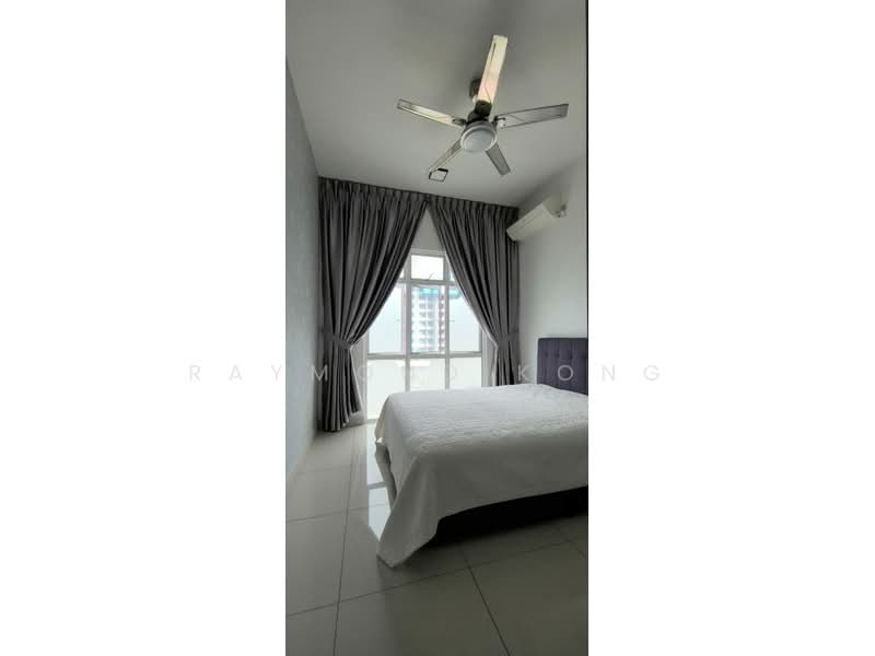 Service Residence for Sale at Skysuites @ Meldrum Hills - Raymond Kong - Bedroom - PropertyGuru.com.my