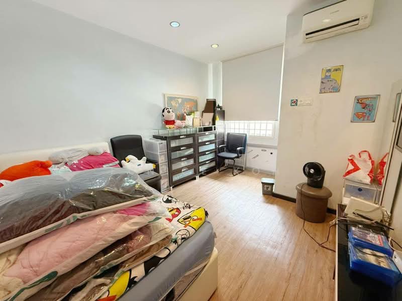 2-storey Terraced House for Sale in Taman Setia Indah (Tebrau) - Eunice Koh - Bedroom - PropertyGuru.com.my