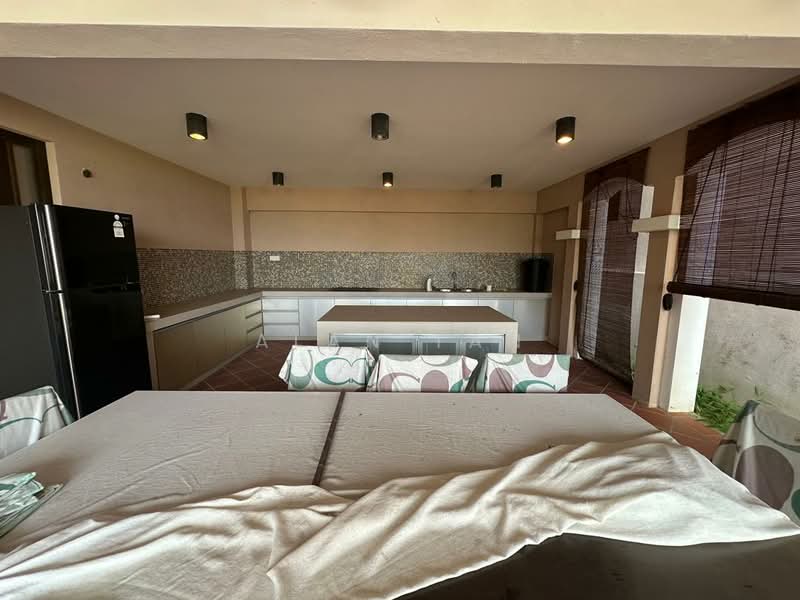 Moonlight Bay untuk Untuk Dijual - RM 2,350,000, Mac 2026 - Kitchen - PropertyGuru.com.my