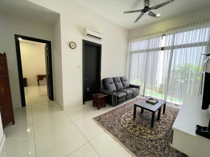 Banglo Lot Kosong untuk Dijual di Taman Melawati (Ulu Kelang) - YK. Ho - Living Room - PropertyGuru.com.my