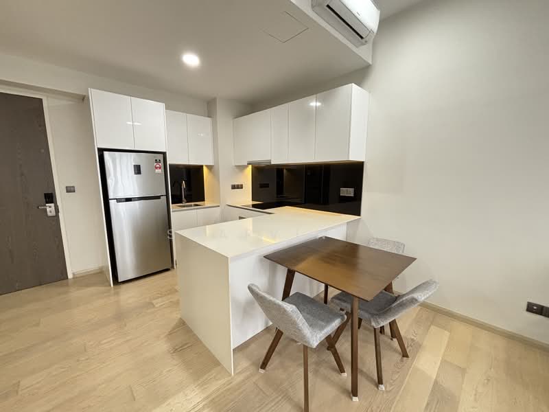 Service Residence for Rent at Star Residences Two - Sharvin . - Kitchen - PropertyGuru.com.my