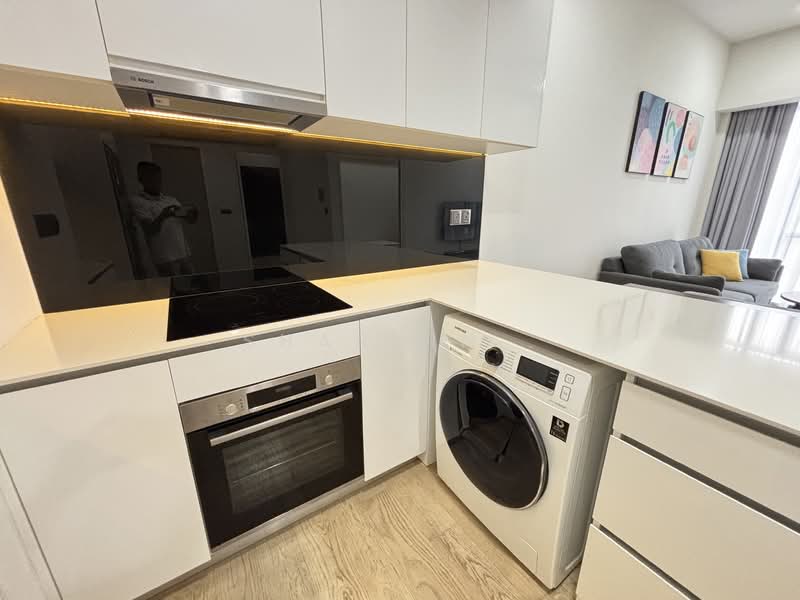 Service Residence for Rent at Star Residences Two - Sharvin . - Kitchen - PropertyGuru.com.my