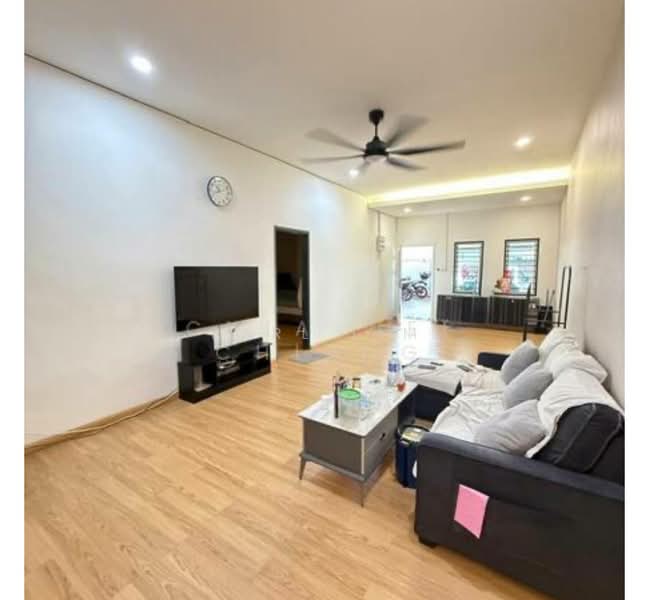 1-storey Terraced House for Rent in Taman Serene (Johor Bahru) - Karl Lim - Living Room - PropertyGuru.com.my