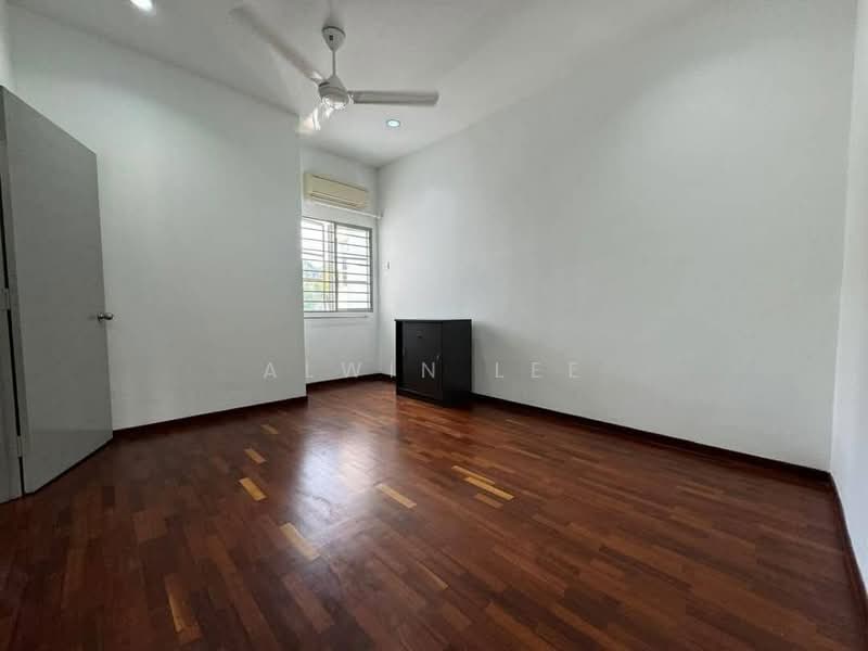 2-storey Terraced House for Rent in Shah Alam (Selangor) - Alwin Lee - Bedroom - PropertyGuru.com.my