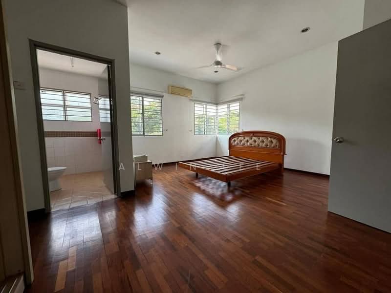 2-storey Terraced House for Rent in Shah Alam (Selangor) - Alwin Lee - Bedroom - PropertyGuru.com.my
