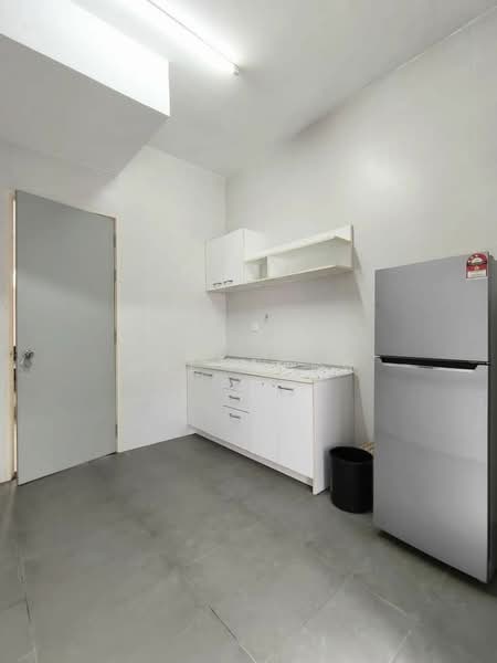 2-storey Terraced House for Sale in Taman Ekoflora (Johor Bahru) - Wil Mong - Kitchen - PropertyGuru.com.my