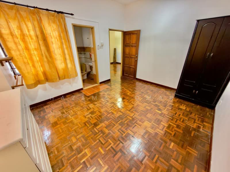 [22x75 - Renovated] 2-Storey Terrace Seksyen 7, Bandar Baru Bangi Selangor untuk Untuk Dijual - RM 590,000, Mac 2026 - Bedroom - PropertyGuru.com.my