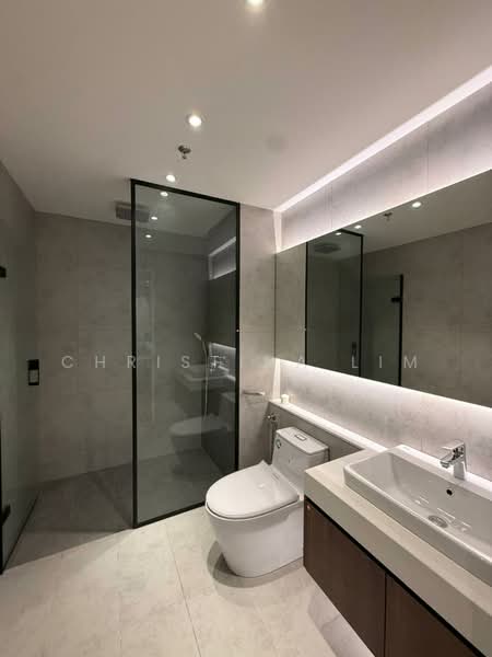 Golden Crown Residence untuk Untuk Dijual - RM 2,000,000, Mac 2026 - Bathroom - PropertyGuru.com.my