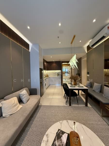 Golden Crown Residence untuk Untuk Dijual - RM 2,000,000, Mac 2026 - Living Room - PropertyGuru.com.my