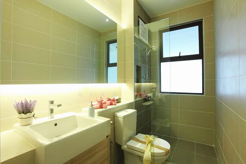 Service Residence for Sale at Wave @ Marina Cove - Ryan Tan - Bathroom - PropertyGuru.com.my