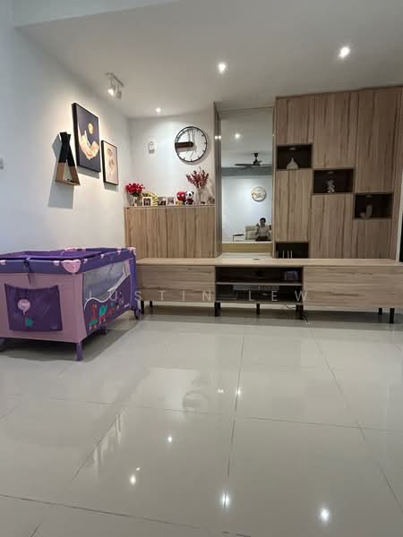 2.5-storey Terraced House for Rent in Taman Setia 2 (Balakong) - Justin Lew - Living Room - PropertyGuru.com.my