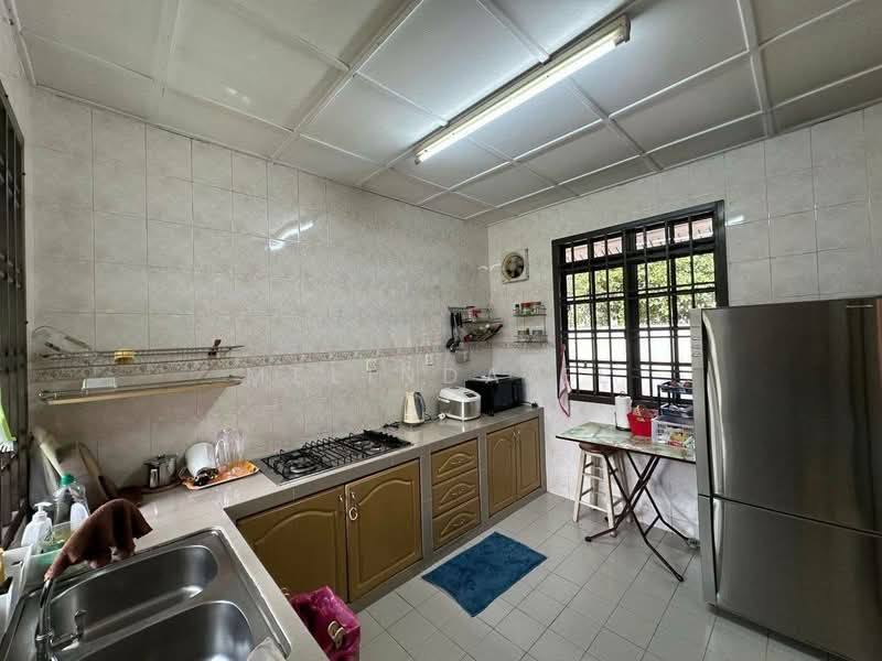 Semi-Detached House for Sale in Taman Sentosa (Johor Bahru) - Melinda Ee - Kitchen - PropertyGuru.com.my