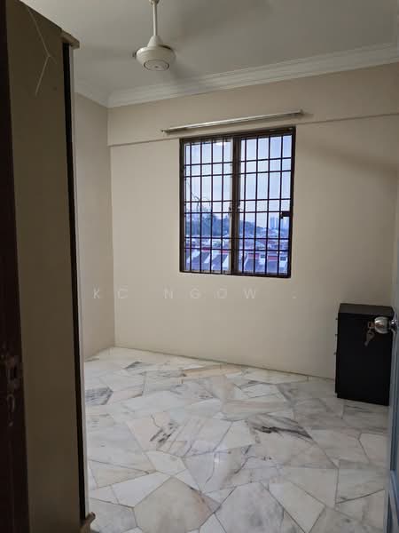 Pangsapuri Seri Pinang untuk Untuk Disewa - RM 1,500 /bulan, Mac 2026 - Interior - PropertyGuru.com.my