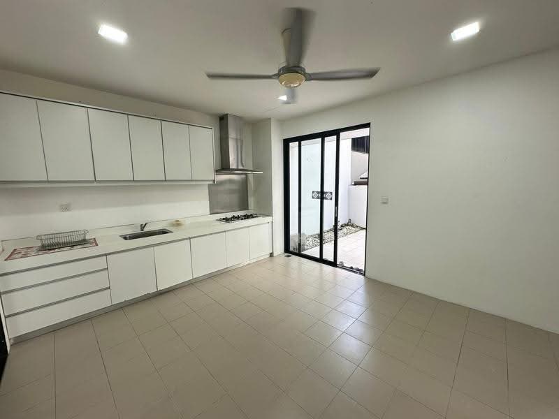 Bungalow House for Sale in Ampang Jaya (Ampang) - YK. Ho - Kitchen - PropertyGuru.com.my