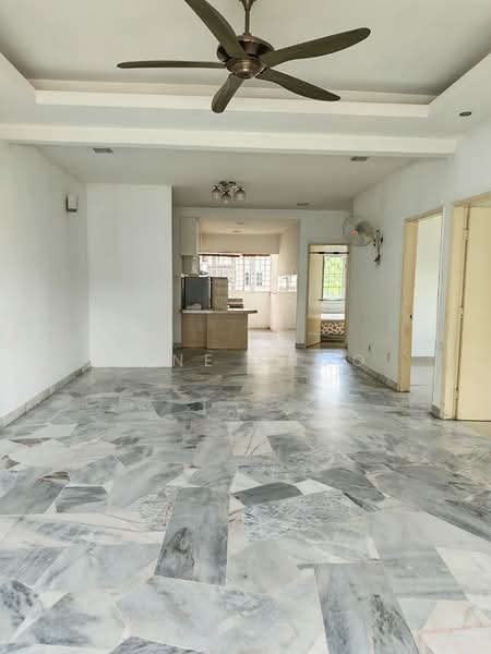 Sri Tanjung untuk Untuk Dijual - RM 320,000, Mac 2026 - Living Room - PropertyGuru.com.my