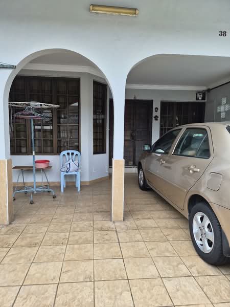 1-storey Terraced House for Sale in Kelana Jaya (Petaling Jaya) - KELLEY . - Exterior - PropertyGuru.com.my