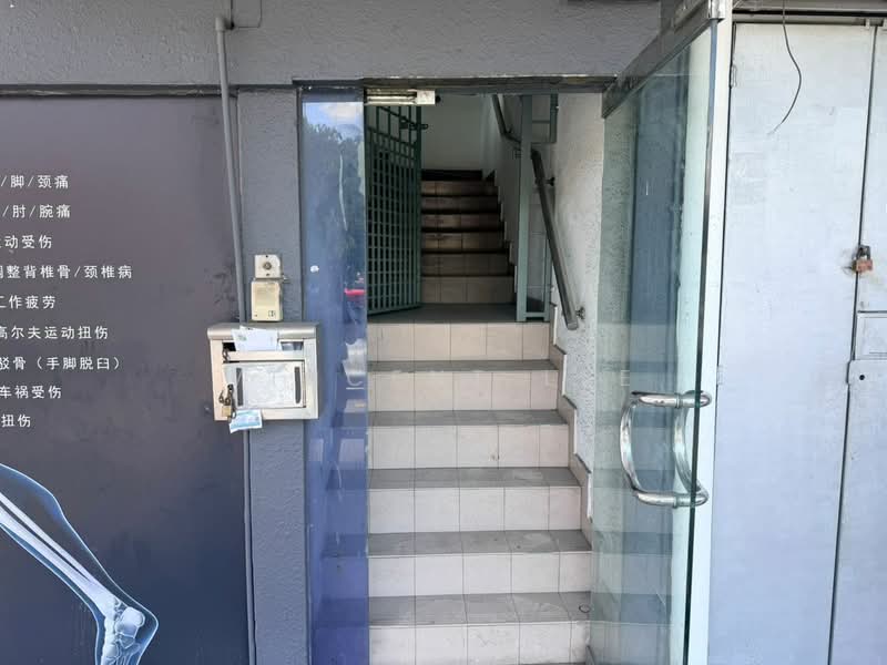 Taman Ayer Panas 3sty Shop Lot (Whole Block) for Rent untuk Untuk Disewa - RM 19,000 /bulan, Mac 2026 - Entrance - PropertyGuru.com.my