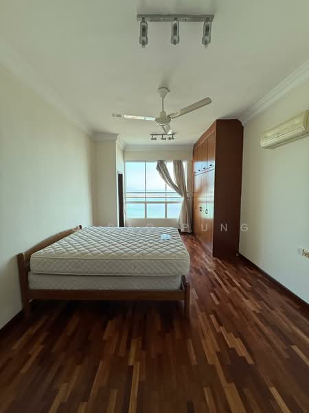 Condominium for Rent at Gurney Beach Resort - Nicolle Pung - Bedroom - PropertyGuru.com.my