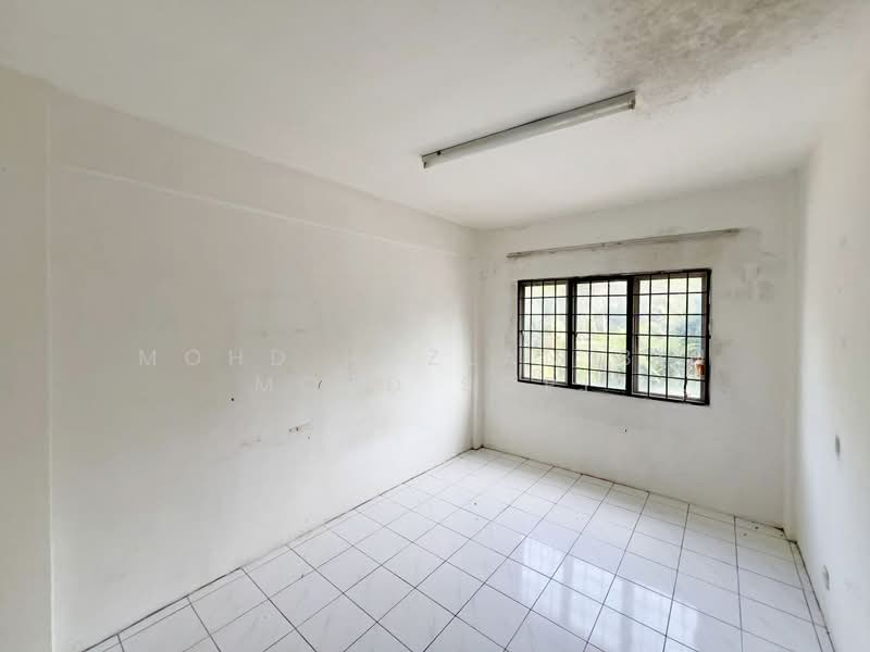 Apartment for Sale at Gugusan Teratai - Mohd Hazlan bin Mohd Sopi - Interior - PropertyGuru.com.my