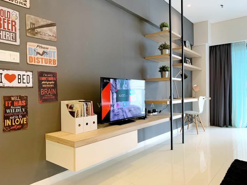 Servis Apartment untuk Dijual di Mercu Summer Suites - David Yap - Living Room - PropertyGuru.com.my