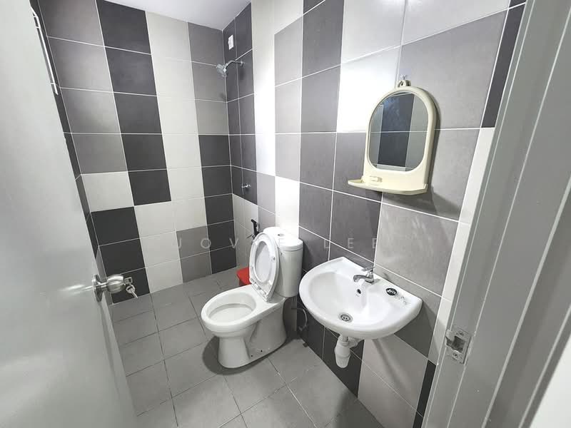 Residensi Mutiara Kajang 2 untuk Untuk Disewa - RM 1,350 /bulan, Apr 2026 - Bathroom - PropertyGuru.com.my