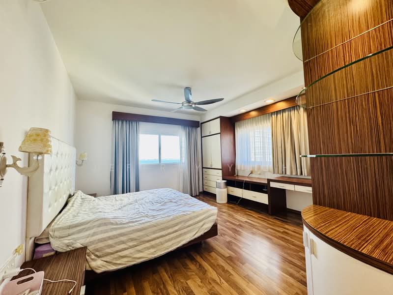 Condominium for Sale at 1 Persiaran Gurney - Jeffrey Yeoh - Bedroom - PropertyGuru.com.my