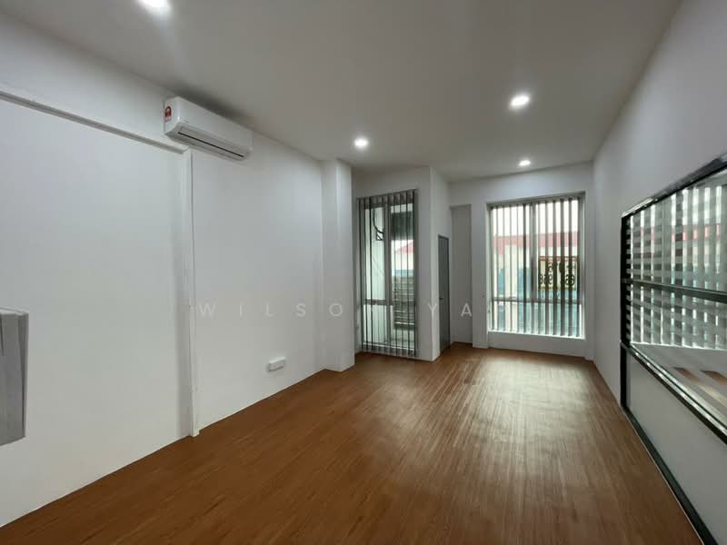Shop / Office for Rent in Puchong (Selangor) - Wilson Yap - Interior - PropertyGuru.com.my