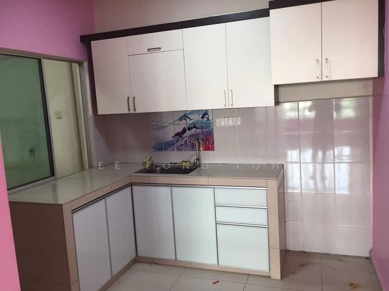 Apartment for Sale at Zennith Suites (Pangsapuri Kebun Teh) - Ee Fong Toh - Kitchen - PropertyGuru.com.my