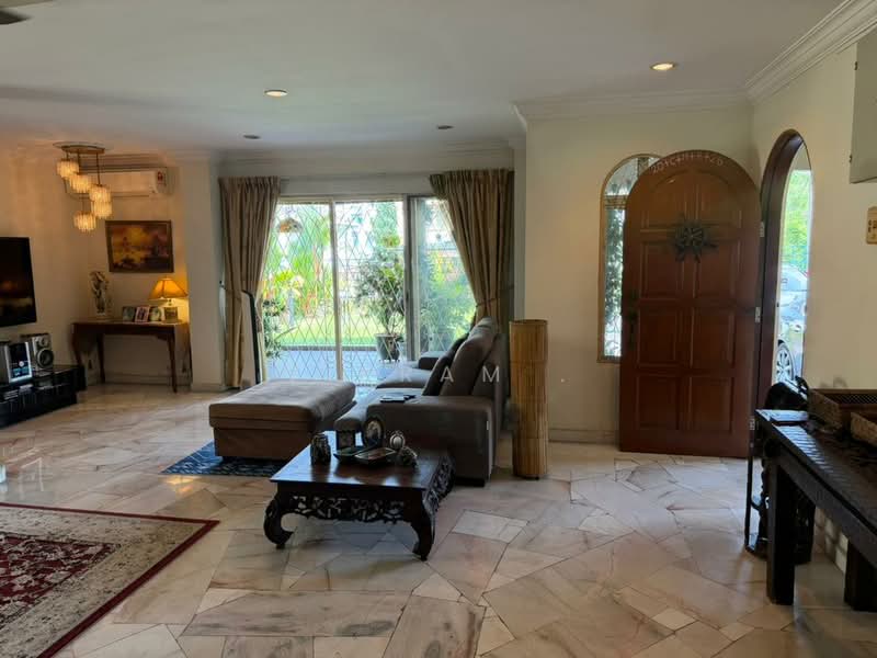 Bandar Country Homes untuk Untuk Dijual - RM 900,000, Apr 2026 - Living Room - PropertyGuru.com.my