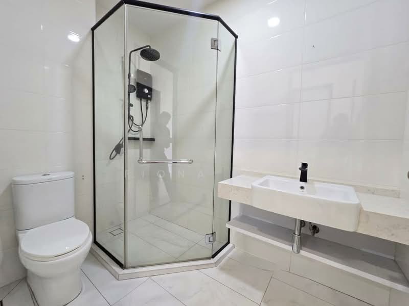 The Parque Residences untuk Untuk Disewa - RM 2,800 /bulan, Apr 2026 - Bathroom - PropertyGuru.com.my