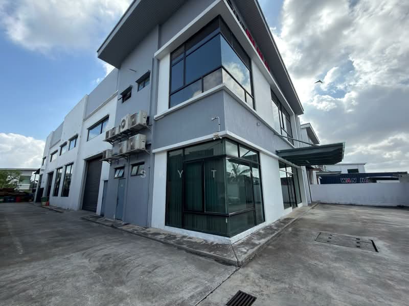 Factory for Sale in Gelang Patah (Johor) - Sky Tan - Exterior - PropertyGuru.com.my