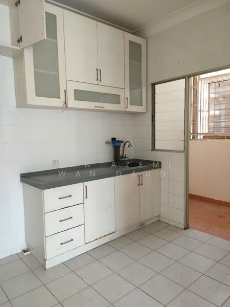 Apartment for Sale at Cahaya Permai - Wan Azemi Wan Daud - Kitchen - PropertyGuru.com.my