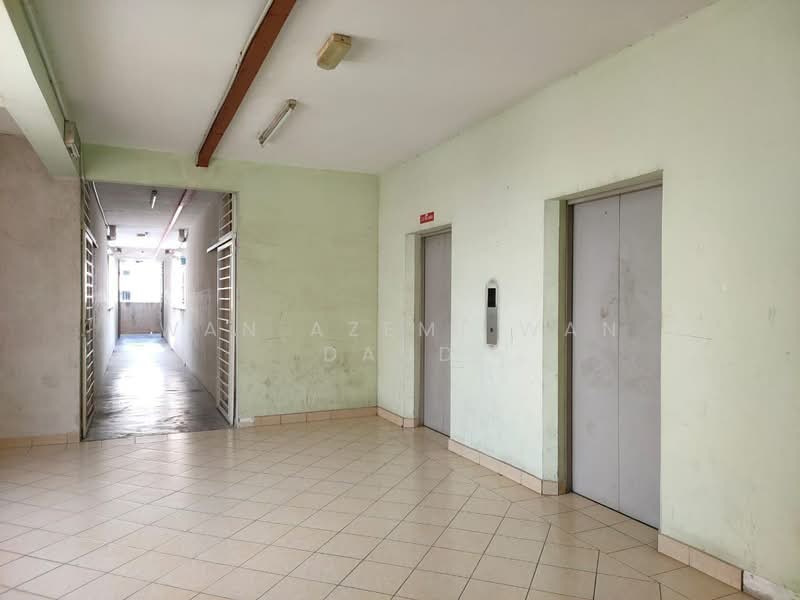 Apartment for Sale at Cahaya Permai - Wan Azemi Wan Daud - Corridor - PropertyGuru.com.my