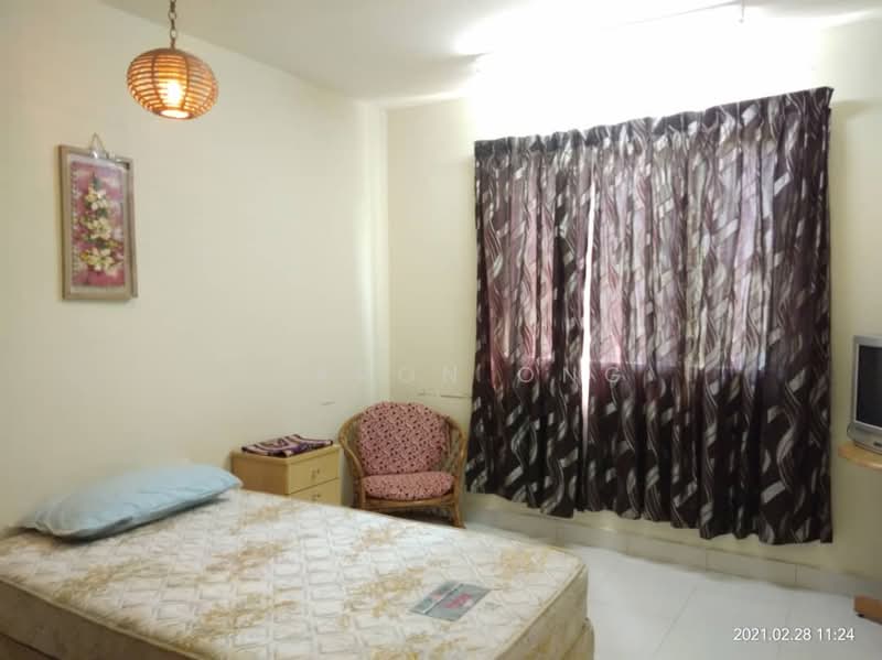 2-storey Terraced House for Sale in Taman Damansara Aliff (Tampoi) - Sharon Ong - Bedroom - PropertyGuru.com.my