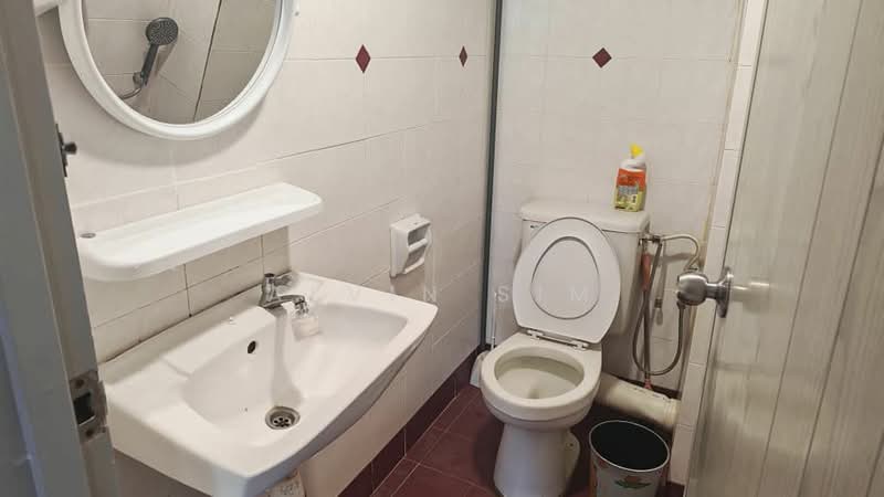 Condominium for Rent at N-Park Condominium - Alvin Sim - Bathroom - PropertyGuru.com.my