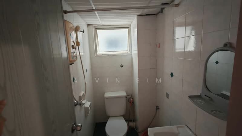 Condominium for Rent at N-Park Condominium - Alvin Sim - Bathroom - PropertyGuru.com.my
