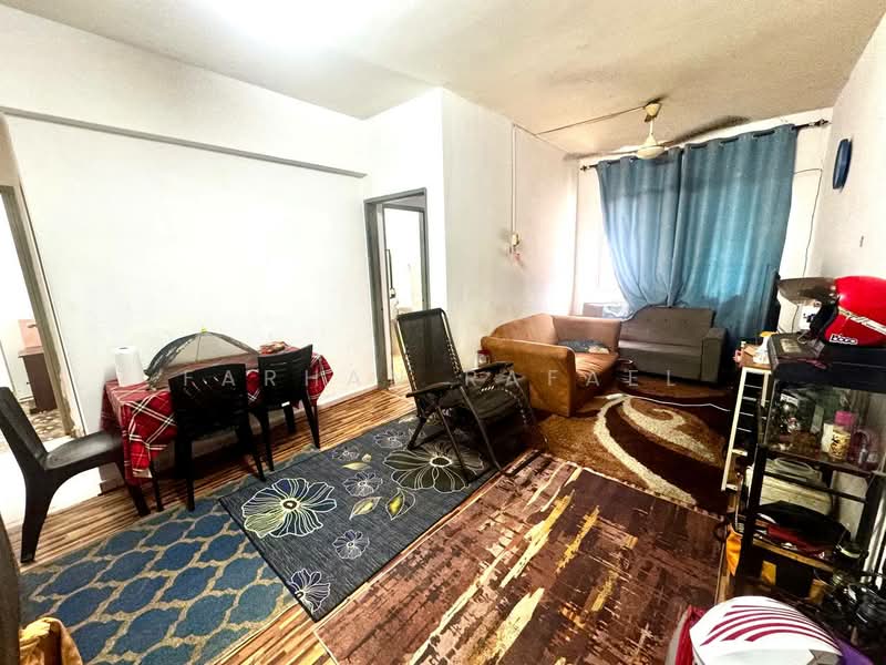 Apartment for Sale at Sri Ros Apartment - Farhan Rafael - Living Room - PropertyGuru.com.my