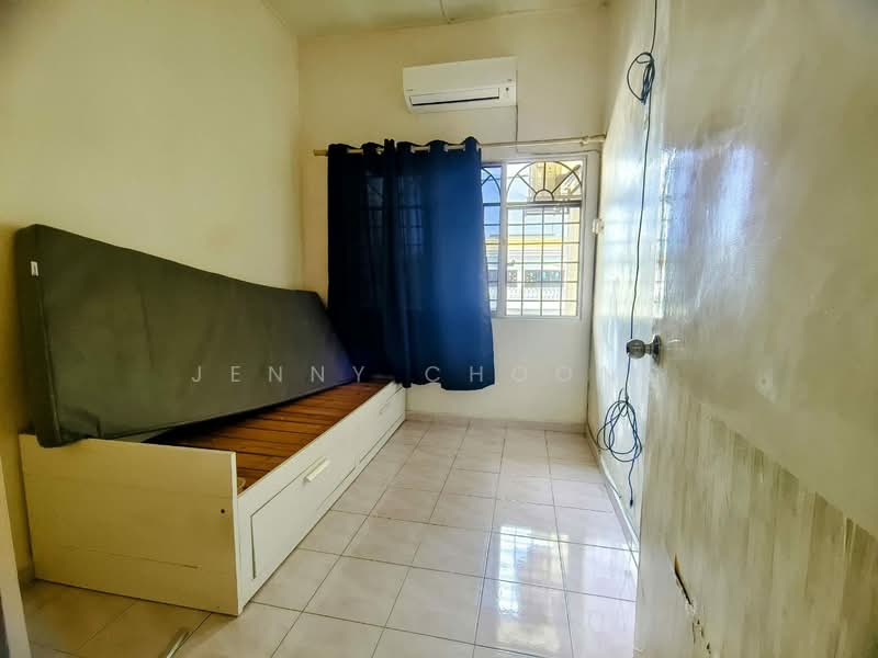 Terraced House for Sale in Taman Cheras Indah (Ampang) - Jenny Choong - Bedroom - PropertyGuru.com.my